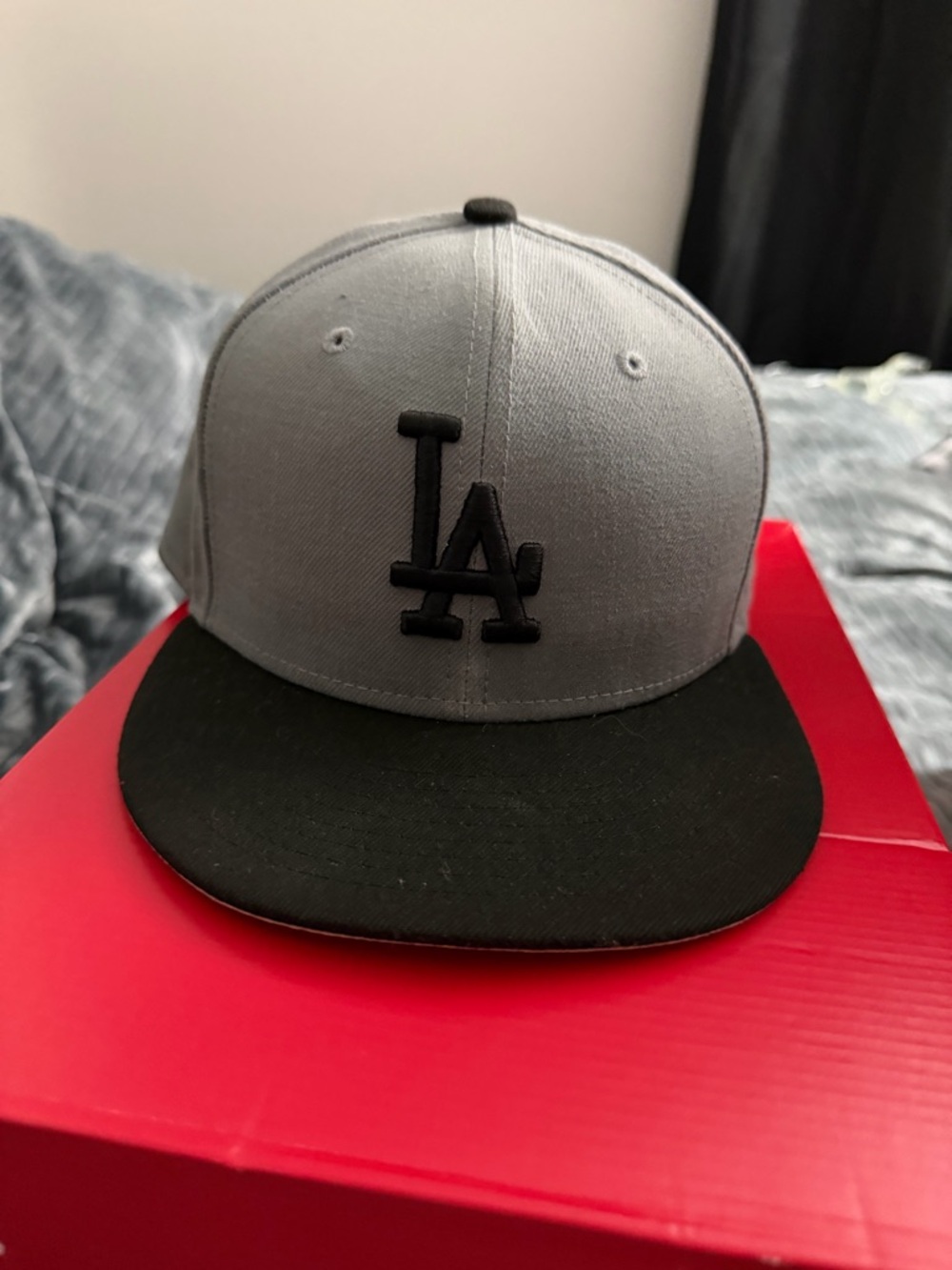 New Era Grey & Black 59FIFTY Fitted Hat 7 1/2